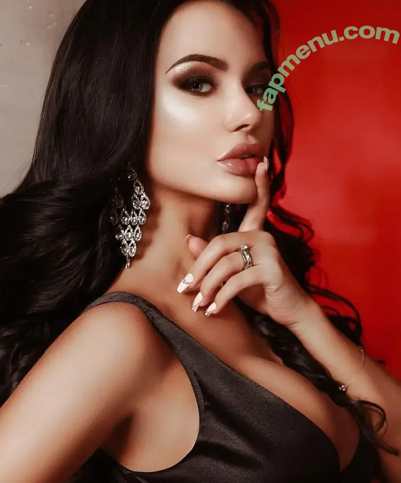 koshkina nude photo #0007 (koshkina)