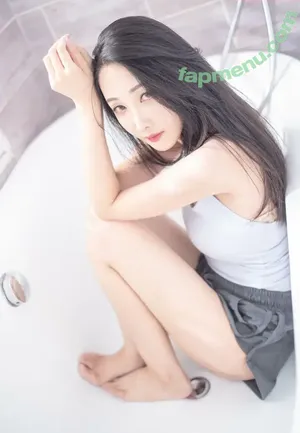 Kosos2684 / 蕎蕎_ 小妃姬 nude photo #0411