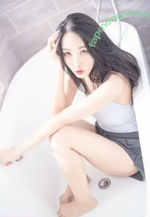 Kosos2684 / 蕎蕎_ 小妃姬 nude photo #0415