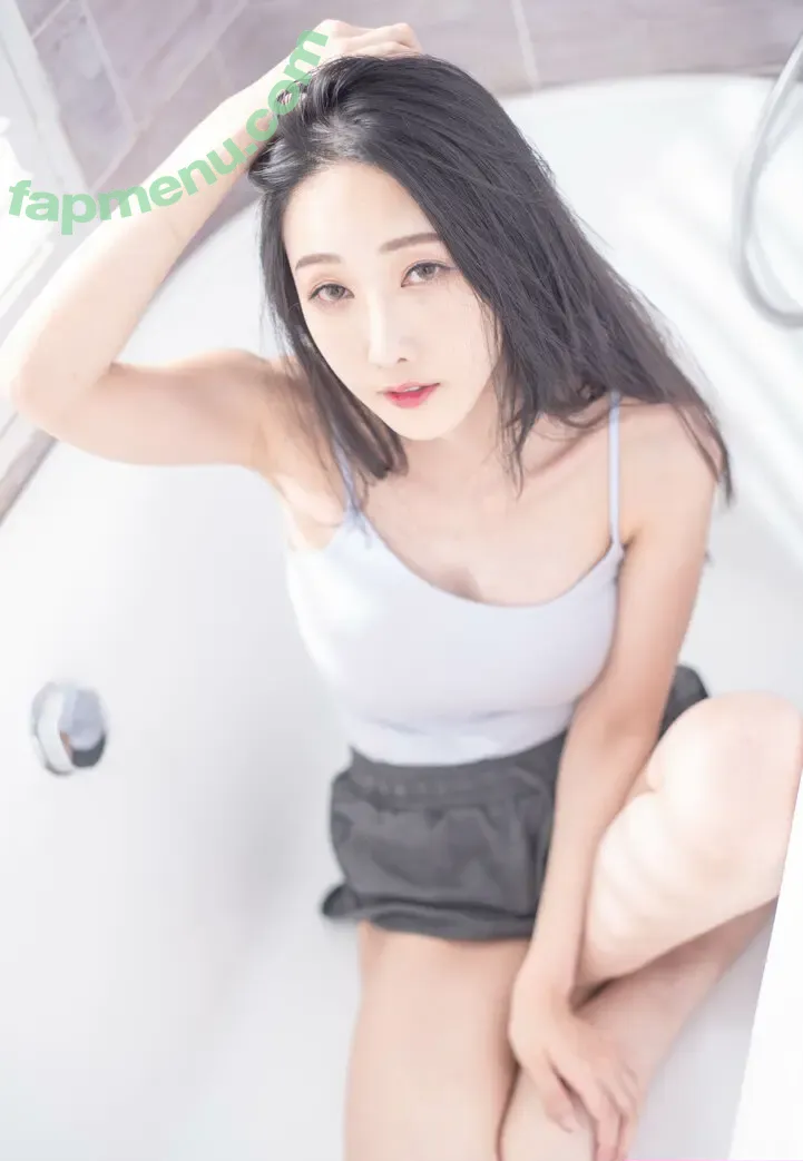 Kosos2684 nude photo #0404 (蕎蕎_ 小妃姬)