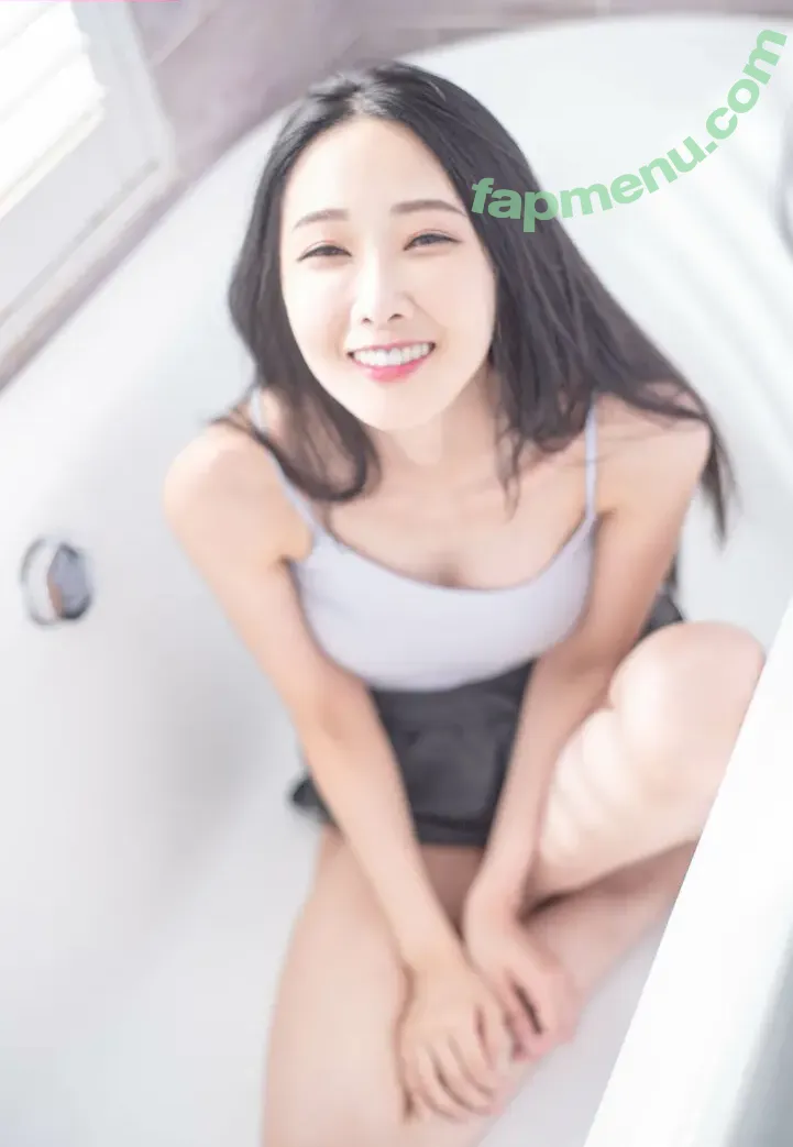 Kosos2684 nude photo #0405 (蕎蕎_ 小妃姬)