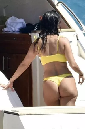 Kourtney Kardashian / kourtneykardash nude photo #0065