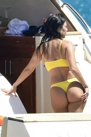 Kourtney Kardashian / kourtneykardash nude photo #0066