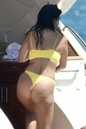 Kourtney Kardashian / kourtneykardash nude photo #0083