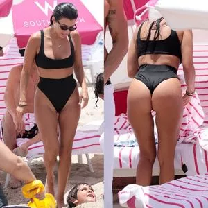 Kourtney Kardashian / kourtneykardash nude photo #0144