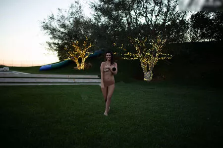 Kourtney Kardashian / kourtneykardash nude photo #1058