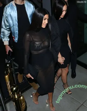 Kourtney Kardashian / kourtney_kardashian / kourtneykardash nude photo #1260