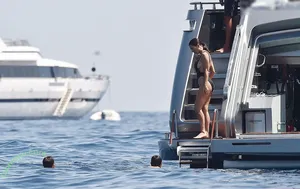 Kourtney Kardashian / kourtney_kardashian / kourtneykardash nude photo #1342