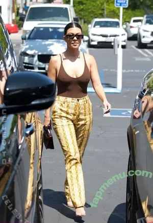 Kourtney Kardashian / kourtney_kardashian / kourtneykardash nude photo #1673