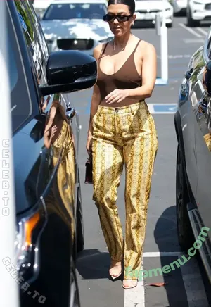 Kourtney Kardashian / kourtney_kardashian / kourtneykardash nude photo #1675