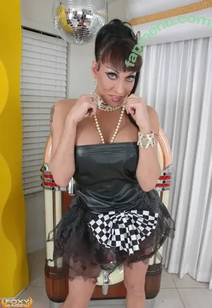 Kourtney Van Wales / Cortney / Courtney VanWales / KVWXXX / Kourtney / Vancie Vega / kourtneydash / starringkourtneypaige nude photo #0083