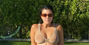 nude photo #0002