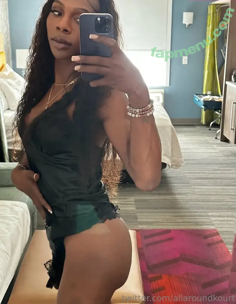 kourtneydash nude photo #0095 (kourtneykardash)