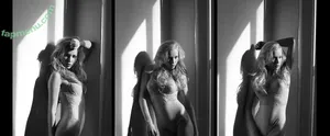  nude photo #0011