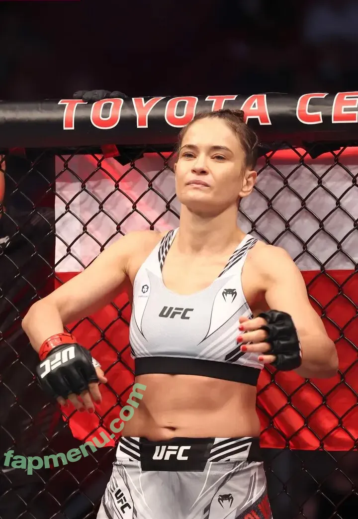 Kowalkiewicz nude photo #0008 (Kowalkiewicz)