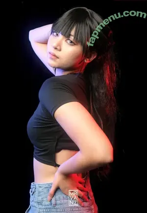 Kozume / Kozumhie nude photo #0009