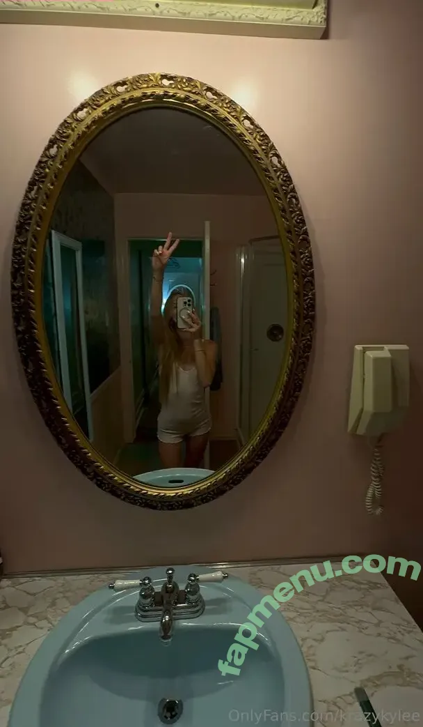 krazykylee nude photo #0005 (krazylee_dj)