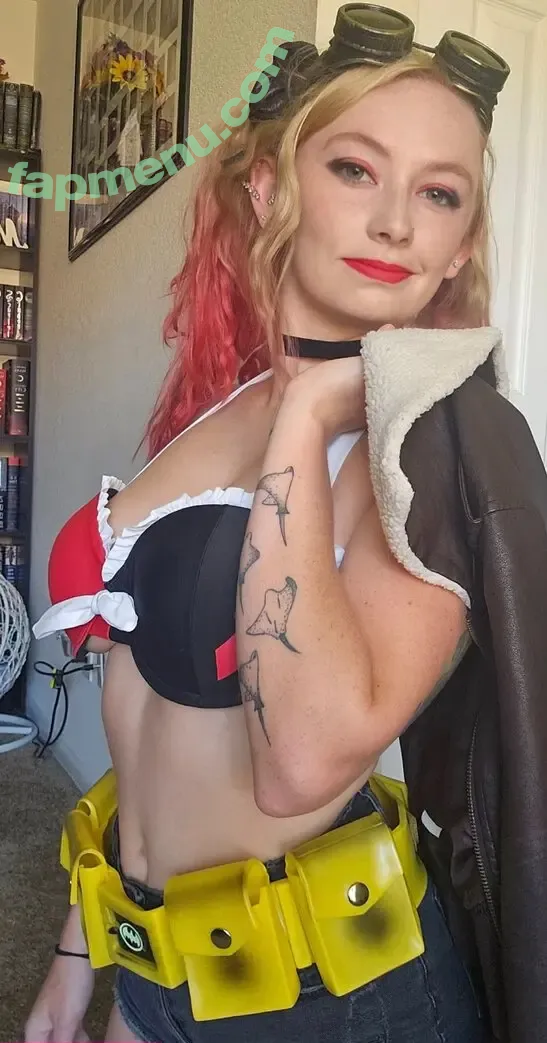 krazyshark nude photo #0007 (fanyshark / kayla / krazyshark_)