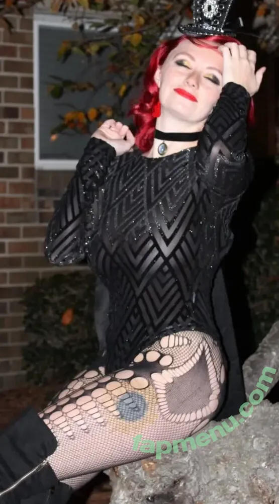 krazyshark nude photo #0038 (fanyshark / kayla / krazyshark_)