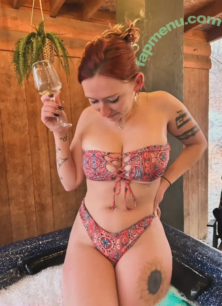 krazyshark nude photo #0041 (fanyshark / kayla / krazyshark_)