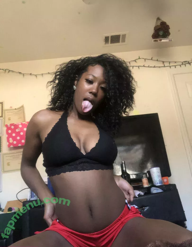 krazyyy4k nude photo #0005 (marinika_krazybaby)