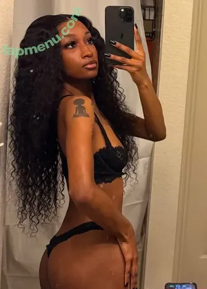 kreamdreamzzz / Kreamdreamz nude photo #0001
