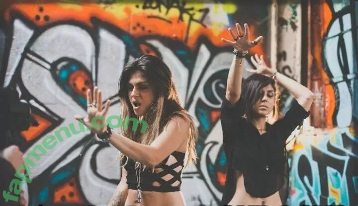 Krewella nude photo #0041 (Yasmine Yousaf & Jahan Yousaf / krewellajahan)