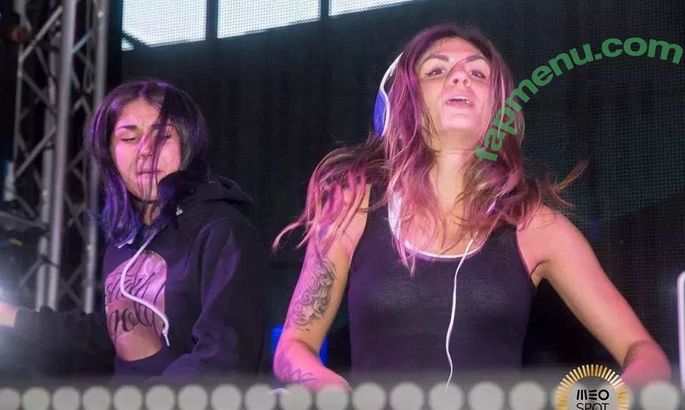 Krewella nude photo #0058 (Yasmine Yousaf & Jahan Yousaf / krewellajahan)