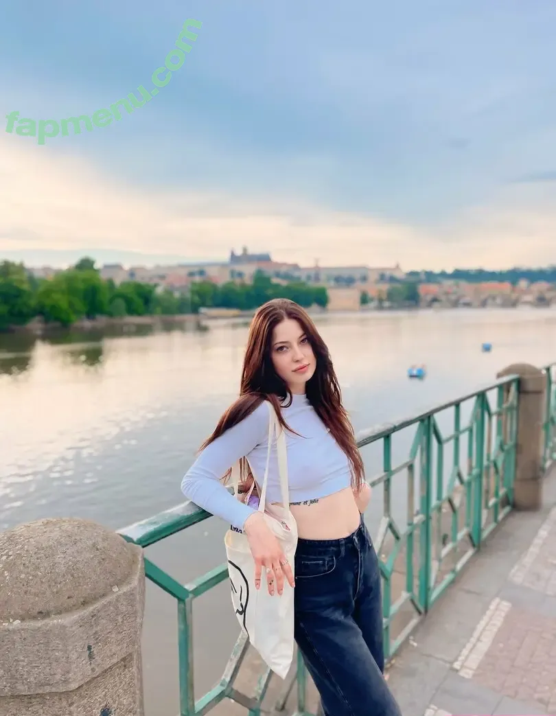 kris_candy nude photo #0006 (kris.candy.10)