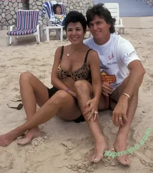 Kris Jenner / krisjenner nude photo #0037