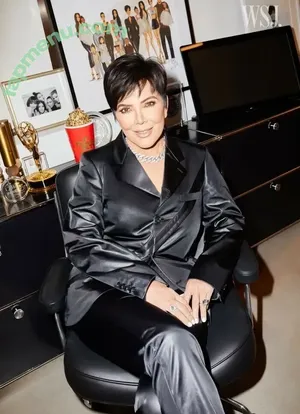 Kris Jenner / krisjenner nude photo #0085
