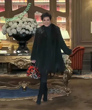 Kris Jenner / krisjenner nude photo #0107