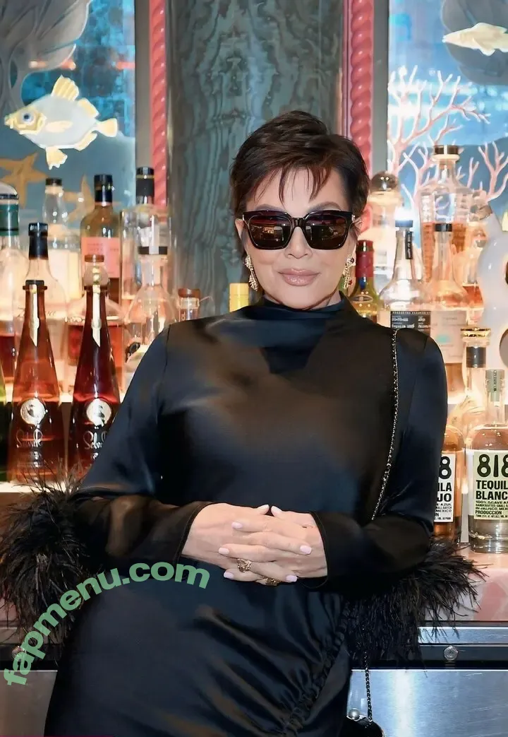Kris Jenner nude photo #0097 (krisjenner)