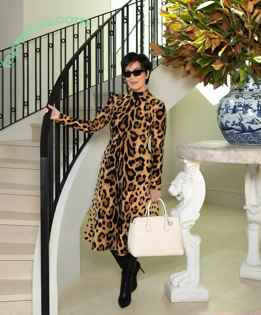Kris Jenner nude photo #0109 (krisjenner)