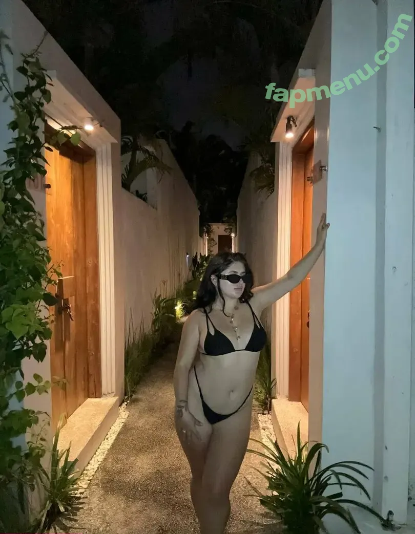 kris_juicy nude photo #0117 (kristijuicy)
