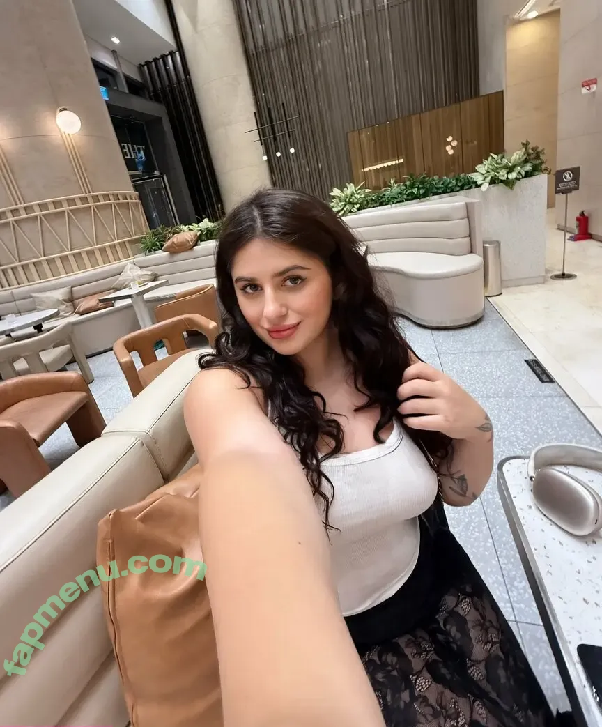 kris_juicy nude photo #0122 (kristijuicy)