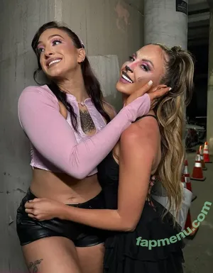 Kris Statlander / callmekrisstat nude photo #0510