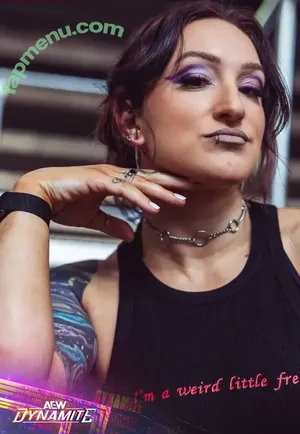 Kris Statlander / callmekrisstat nude photo #0517