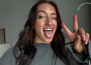 Kris Statlander / callmekrisstat nude photo #0541