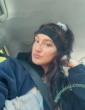 Kris Statlander / callmekrisstat nude photo #0633