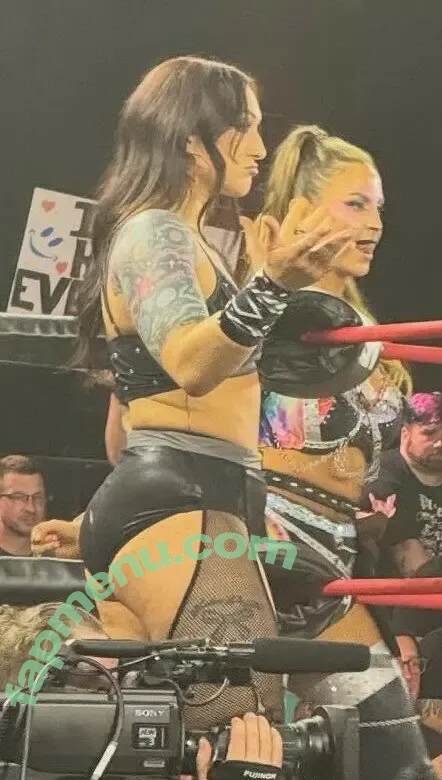 Kris Statlander nude photo #0449 (callmekrisstat)