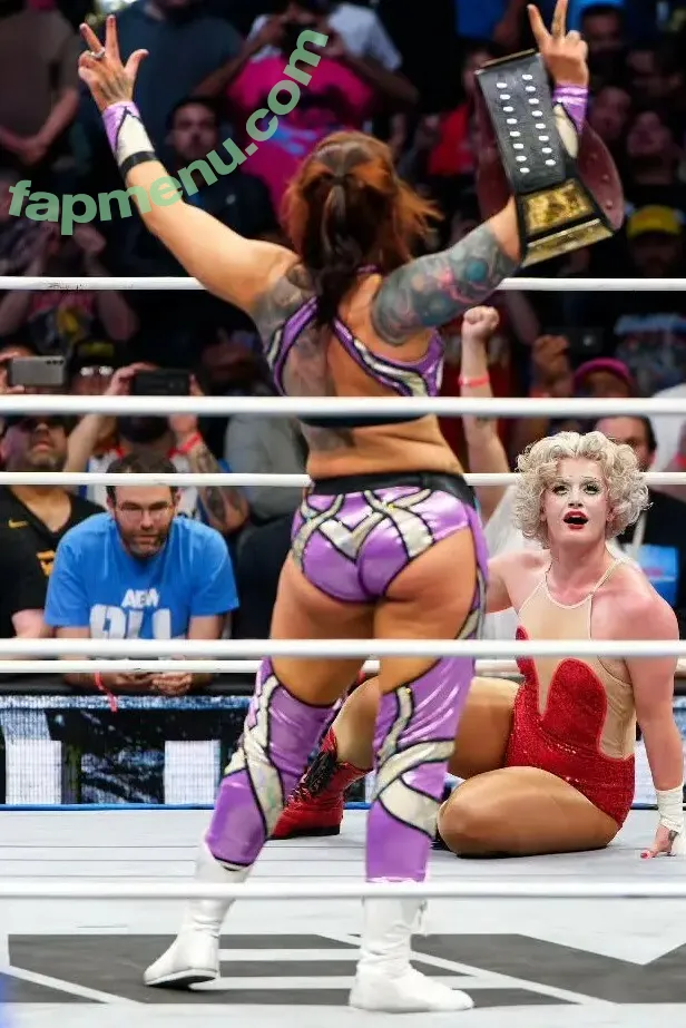 Kris Statlander nude photo #0528 (callmekrisstat)