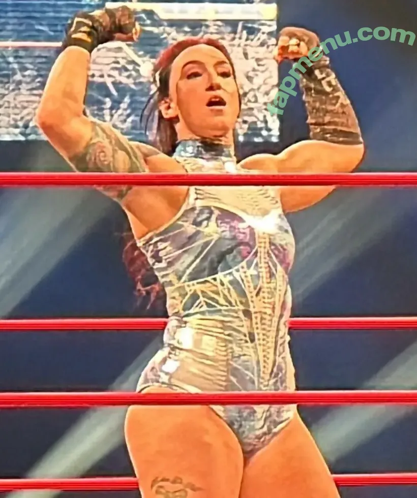 Kris Statlander nude photo #0645 (callmekrisstat)