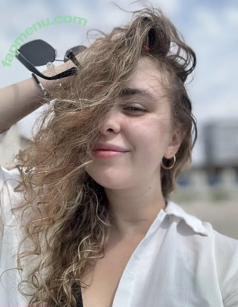 kris_teena nude photo #0026 (kristeena.marie)