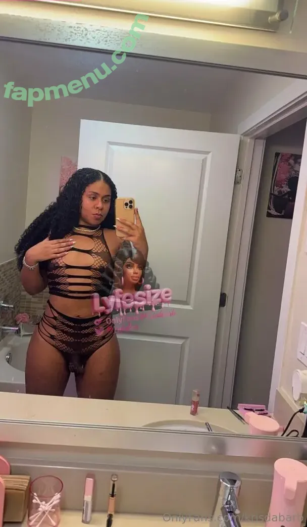 krisdabarb nude photo #0002 (lyfesizekendoll)
