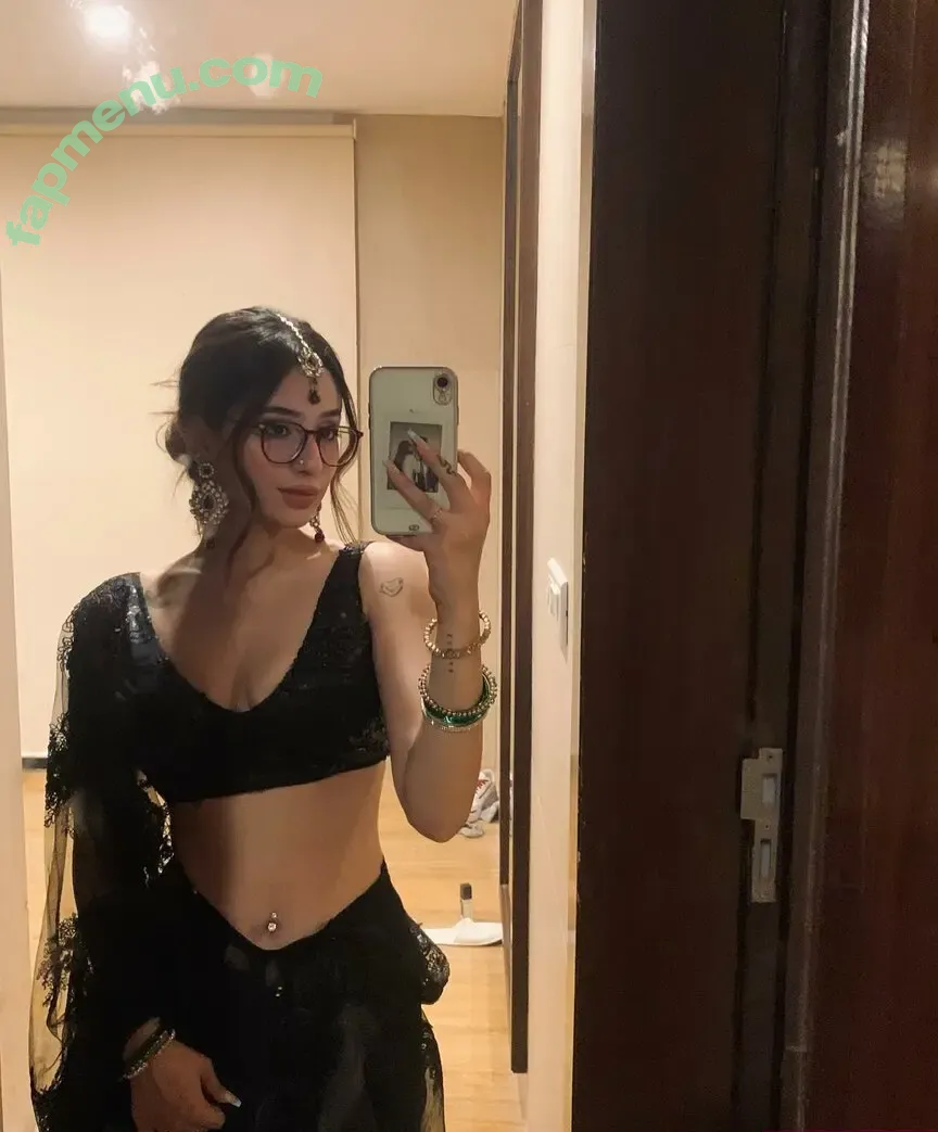 Krishangi Borah nude photo #0027 (krishangi_borah)