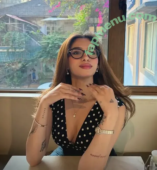 Krishangi Borah nude photo #0131 (krishangi_borah)