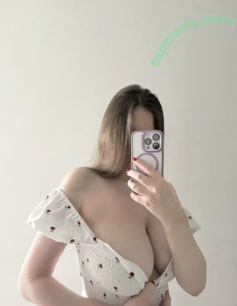 krispeech nude photo #0006 (krispeachi3)