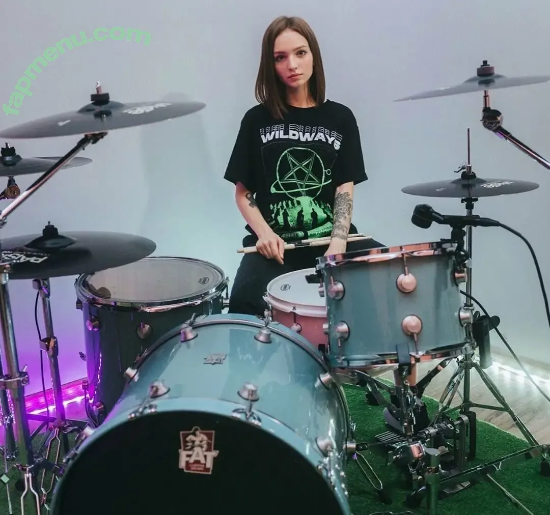 Kriss Drummer nude photo #0036 (Kristina Rybalchenko / kriss_drummer)