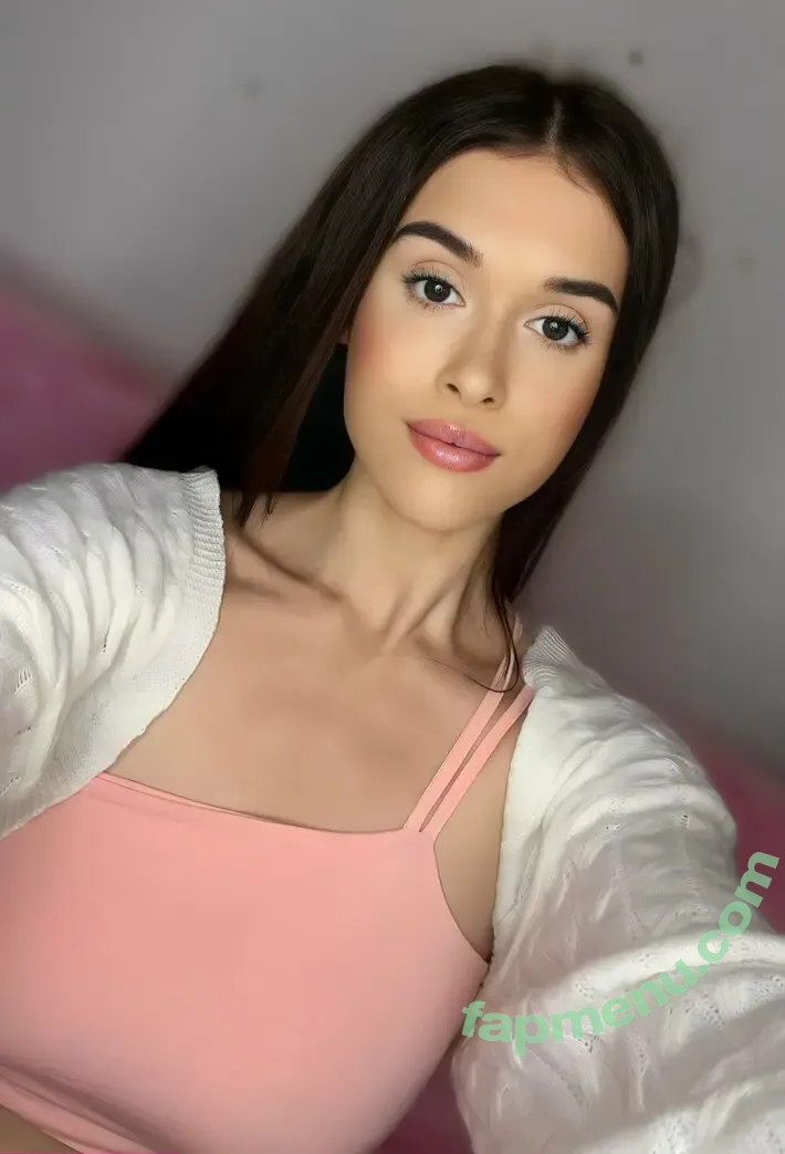 kriss_sierra nude photo #0007 (mommyof_themorningstar)